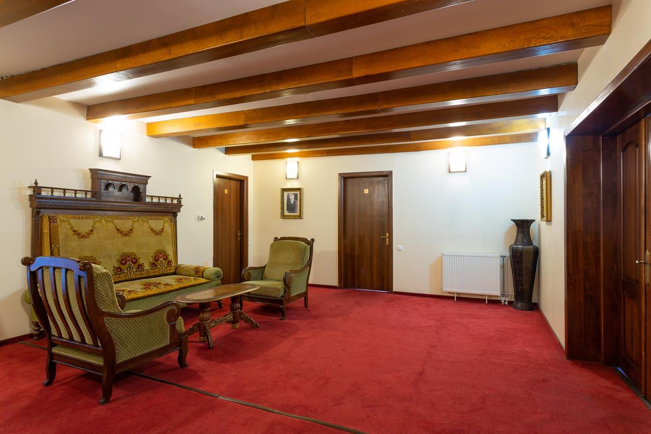 Casa Danielescu Otel Târgu Jiu Dış mekan fotoğraf